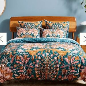 Anthropologie Reversible Mahina Duvet Cove Cotton Tiger Floral King Size